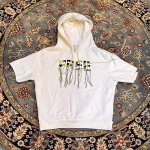 Free people sweatshirt awesome condition Med